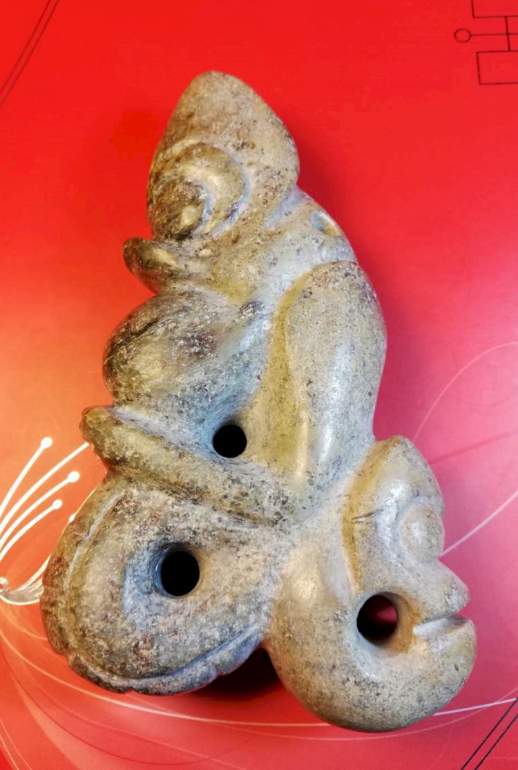A042 Hongshan Culture Beast Head Human Body Jade Decoration