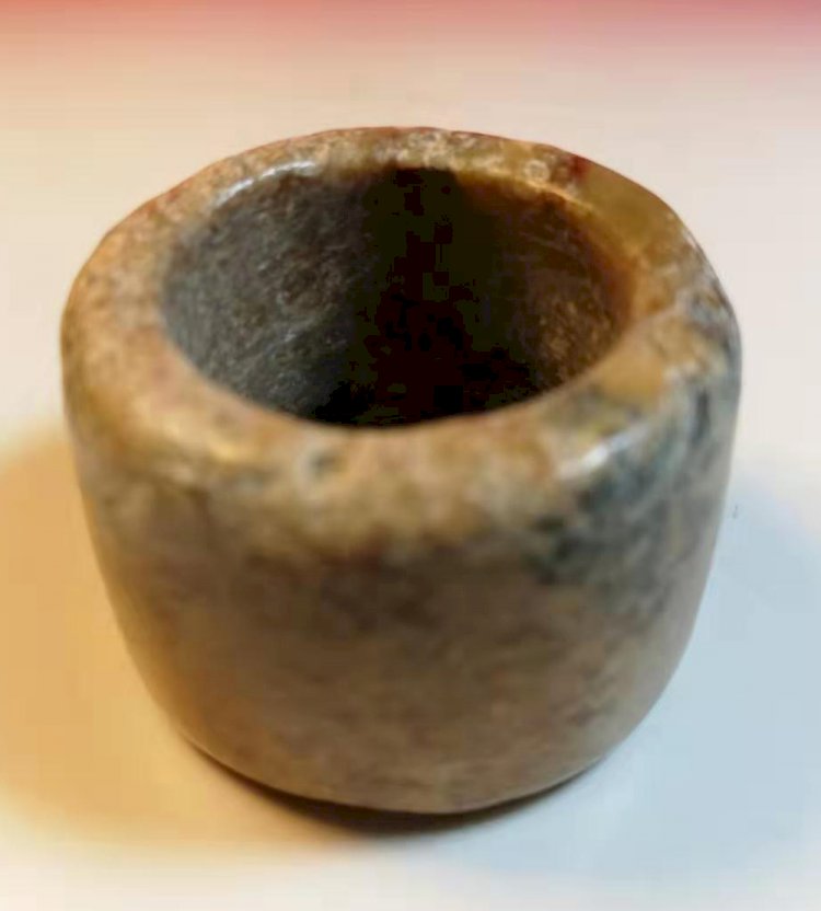 A044 Neolithic Jade Ring