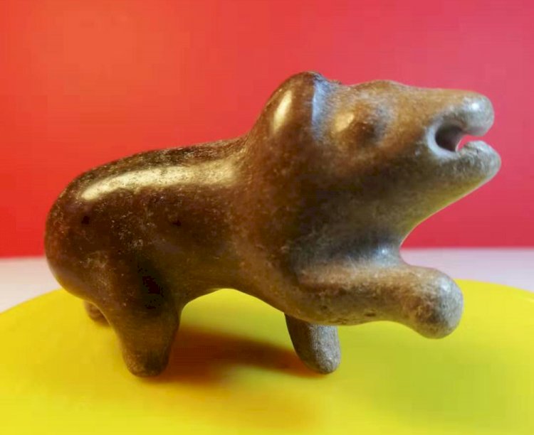 A045 Neolithic Jade Pig