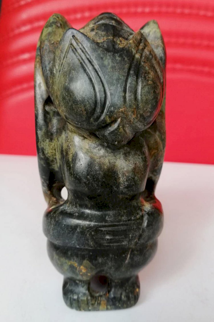 C002. Jade Woman Ornament of Guanghan Sanxingdui Era