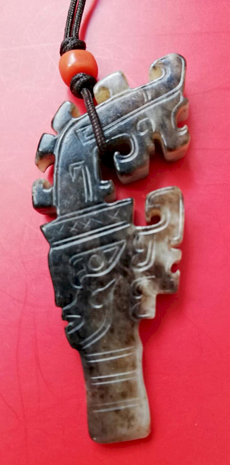 C003.Jade Ornament of Man's Head