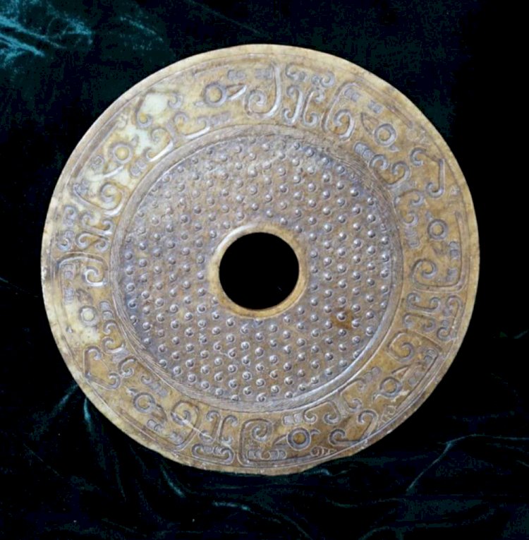 E13 A Big Jade Disc , Bi, with Inner Crepe,Outer Moiré Pattern