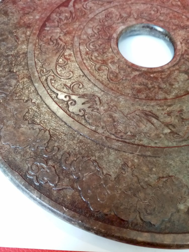 E14 Archaic Big Glass Jade Disc, Bi, with Hunting Pattern