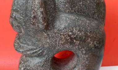 A014 Archaic Jade Beast  with Opening, Que (2)