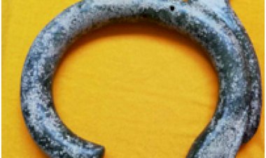 A010. 紅山文化 玉龍